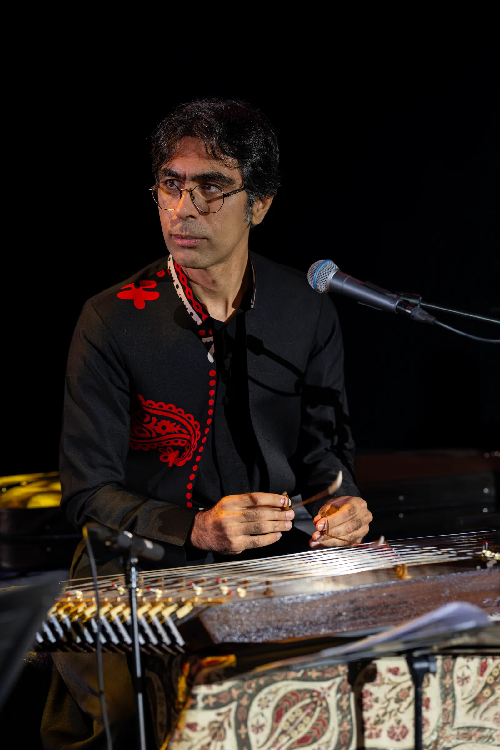 وێنەی پۆرترێتی Farshad Sanati